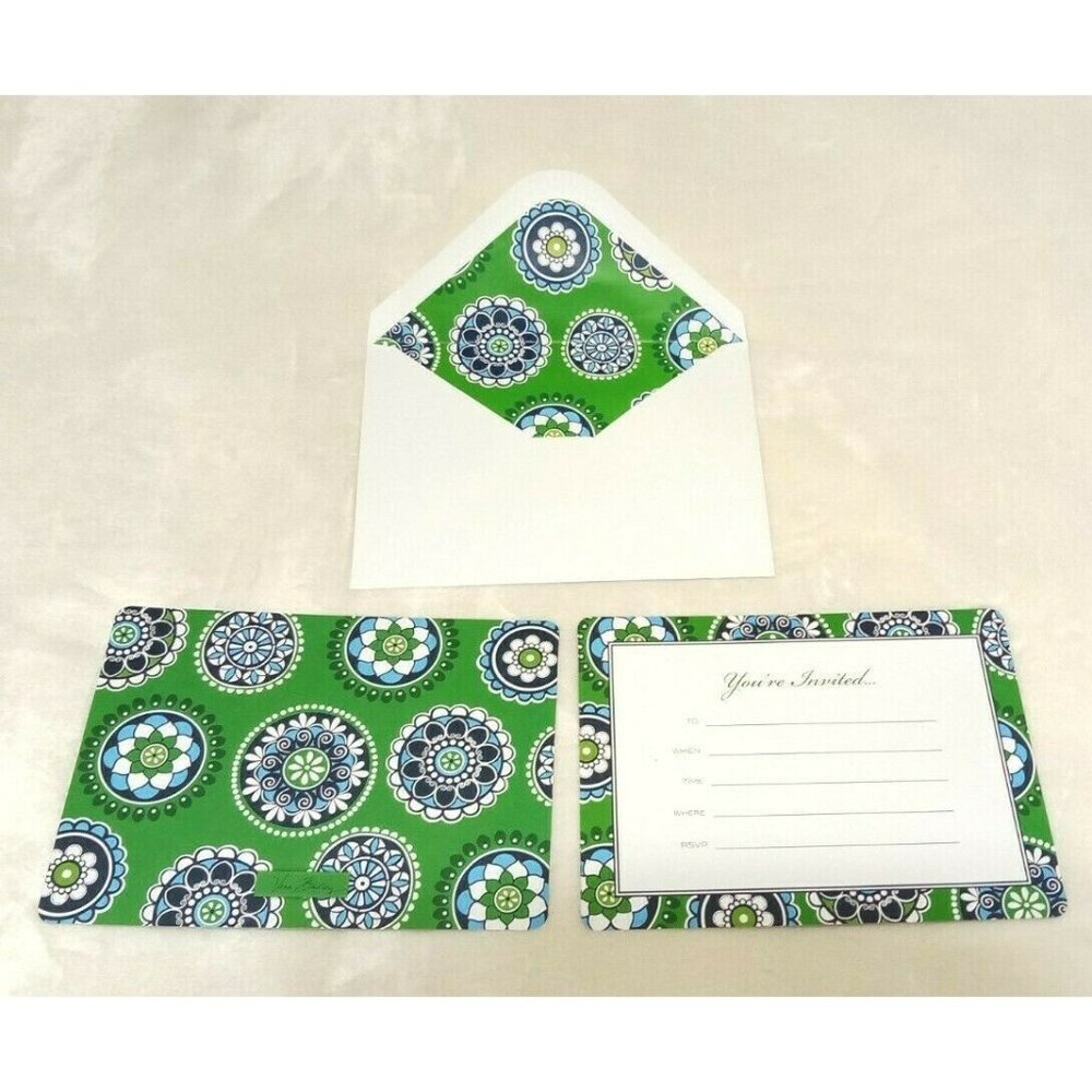 Vera Bradley Green Cupcake Flat Card Party Invitations  Open Box